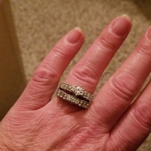 Wedding band & engagement ring set
